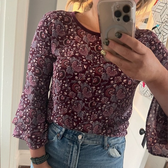 Ann Taylor Loft Purple Spring Floral Print Top Ruffle Long Sleeve, Medium - Picture 3 of 9